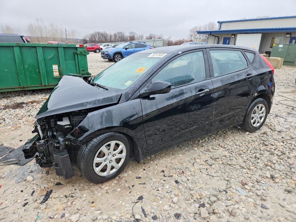 2014 HYUNDAI Accent