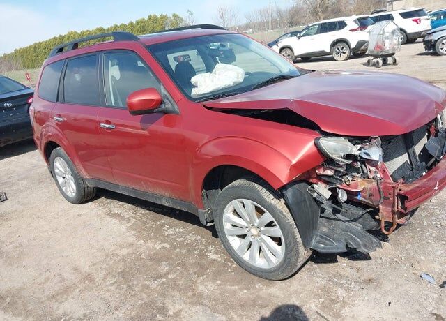 2011 SUBARU Forester