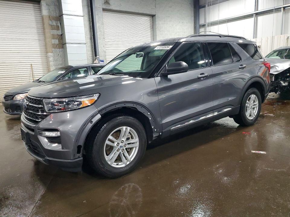 2021 FORD Explorer