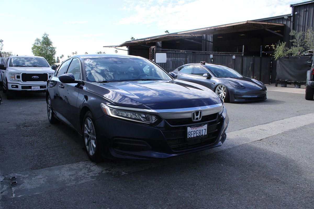 2018 HONDA Accord