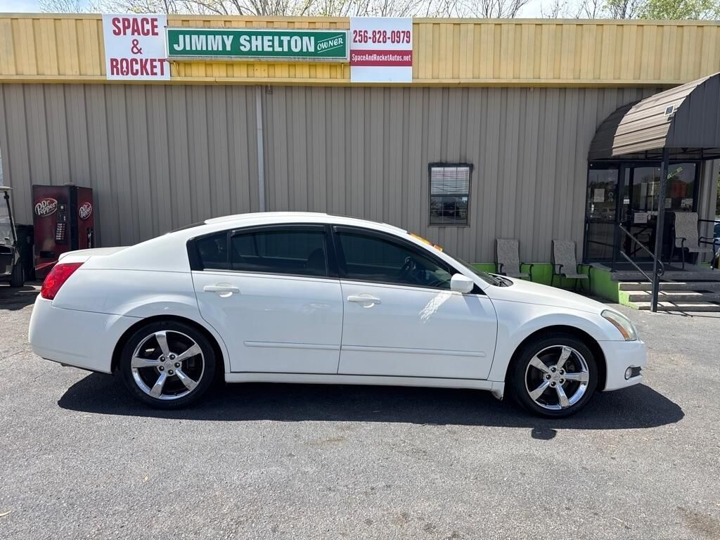 2005 NISSAN Maxima