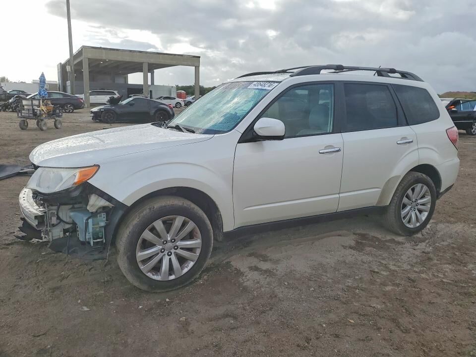2012 SUBARU Forester