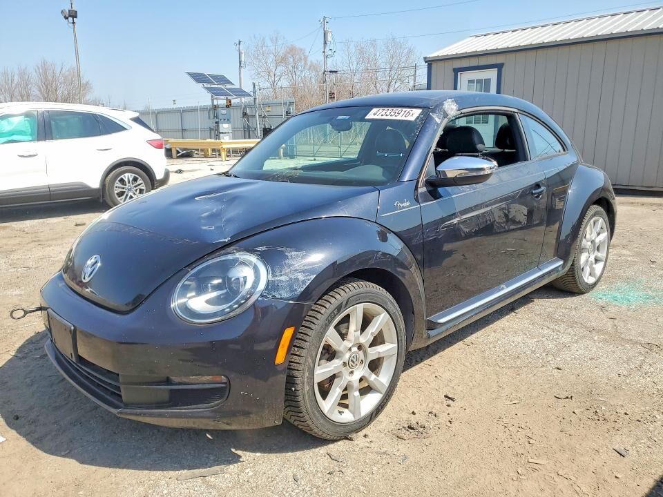 2013 VOLKSWAGEN Beetle