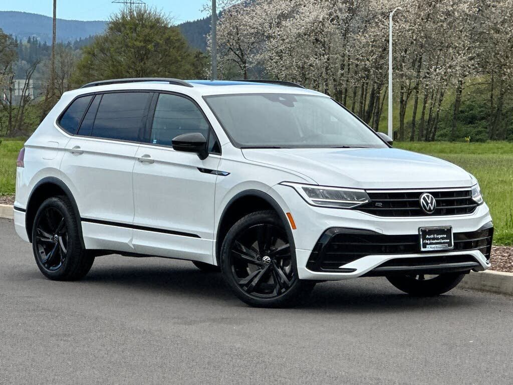 2023 VOLKSWAGEN Tiguan 4Motion