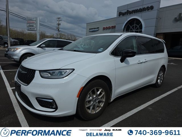 2024 CHRYSLER Pacifica