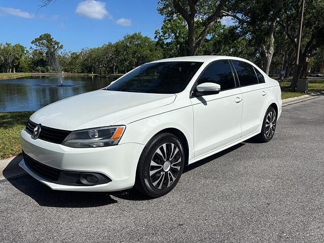 2014 VOLKSWAGEN Jetta