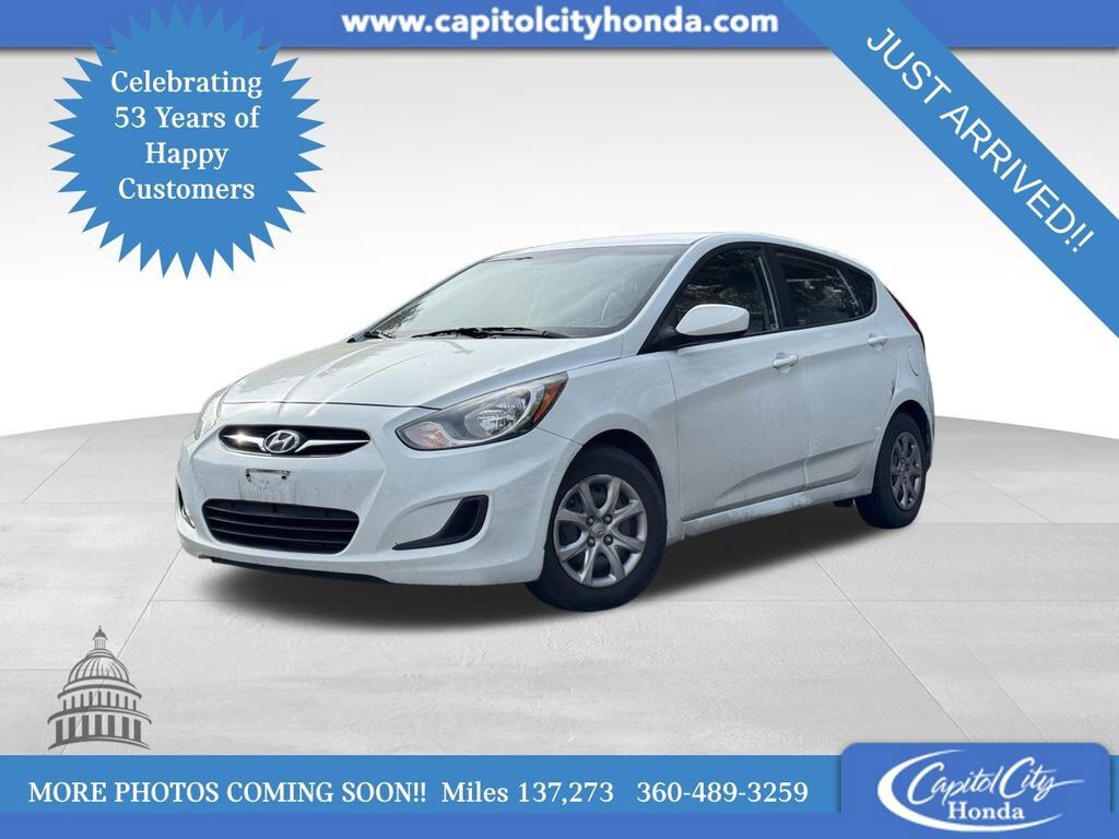 2012 HYUNDAI Accent