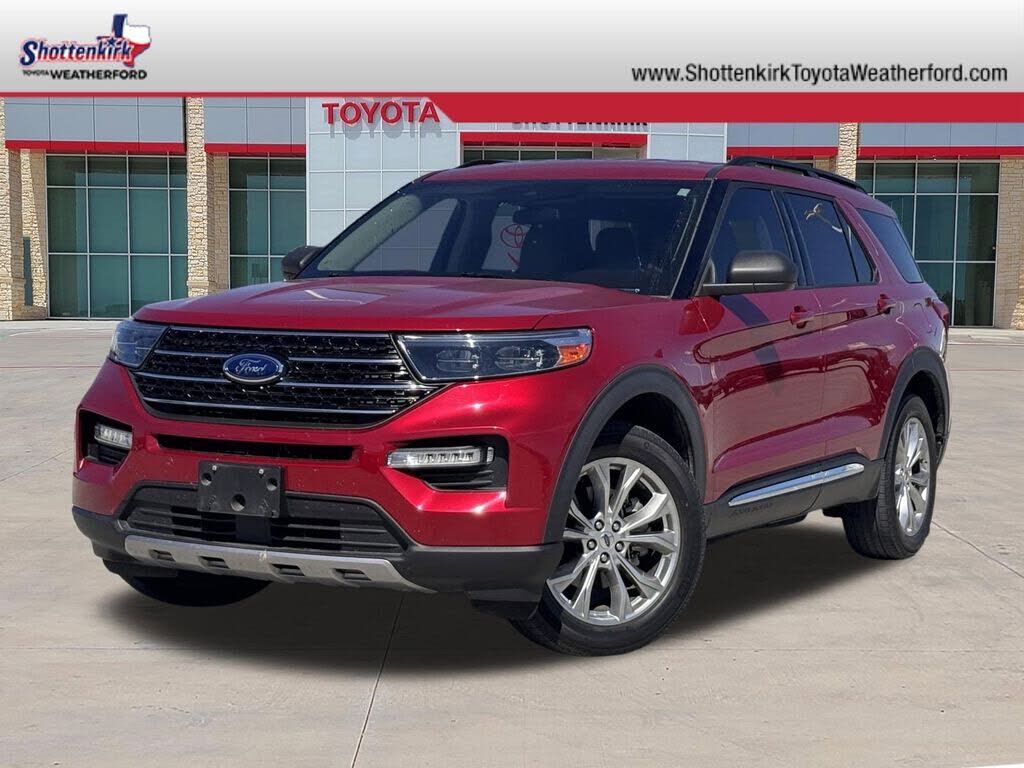 2020 FORD Explorer