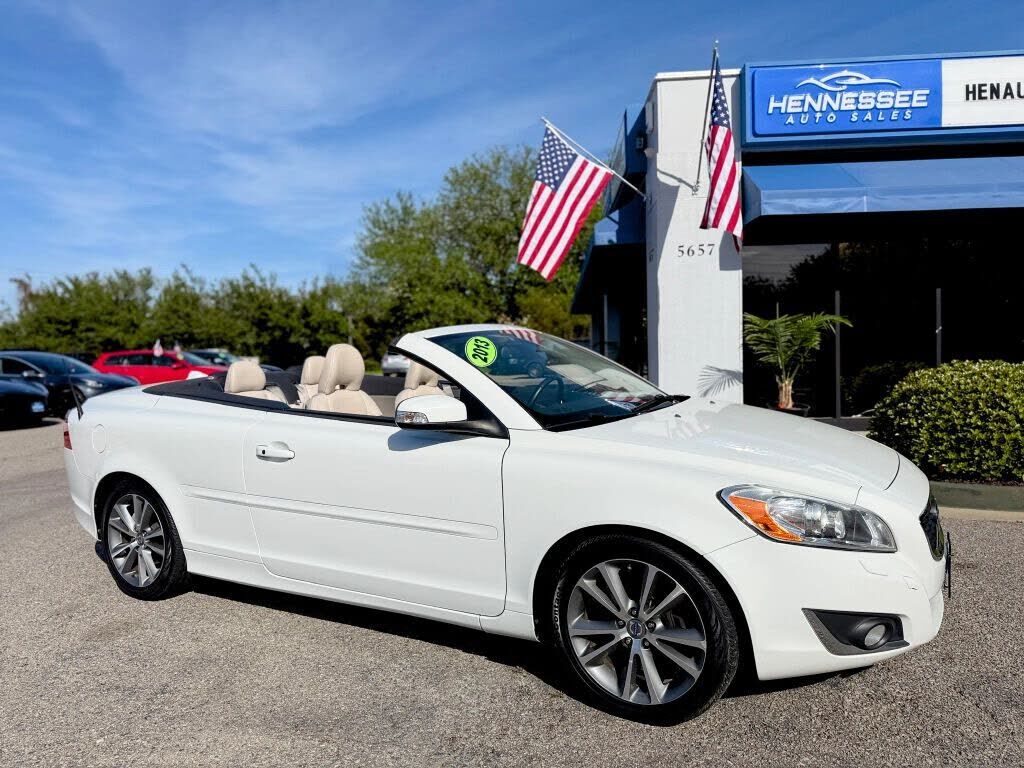 2013 VOLVO C70