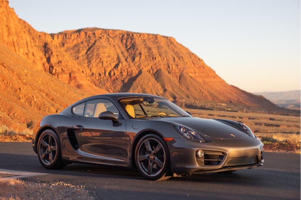 2014 PORSCHE Cayman