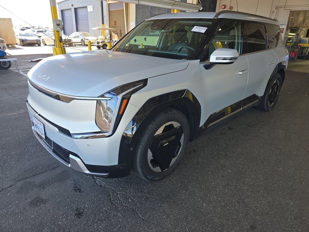 2024 KIA EV9