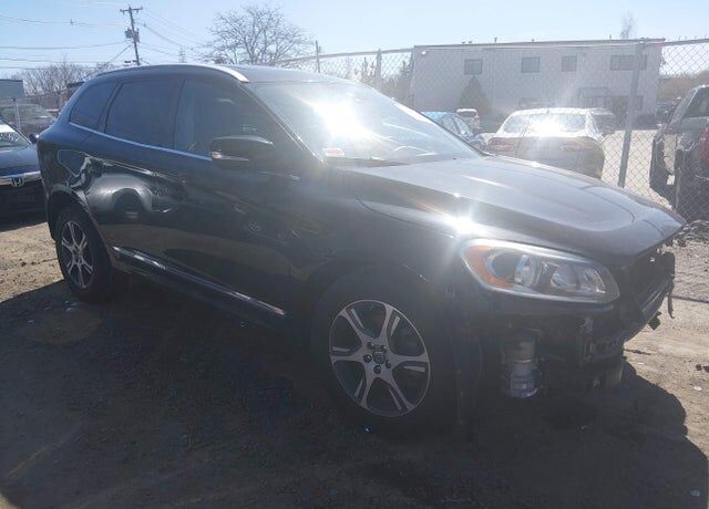 2015 VOLVO XC60