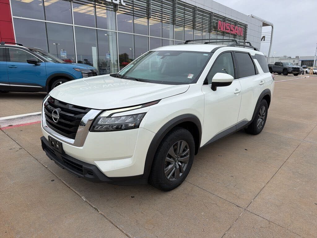 2023 NISSAN Pathfinder