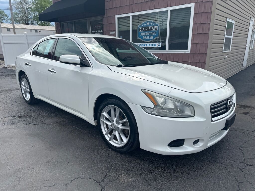 2013 NISSAN Maxima