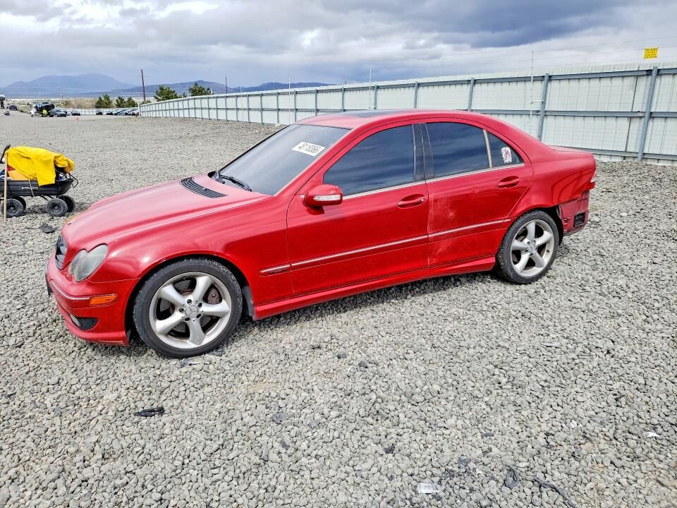 2005 MERCEDES-BENZ C-Class