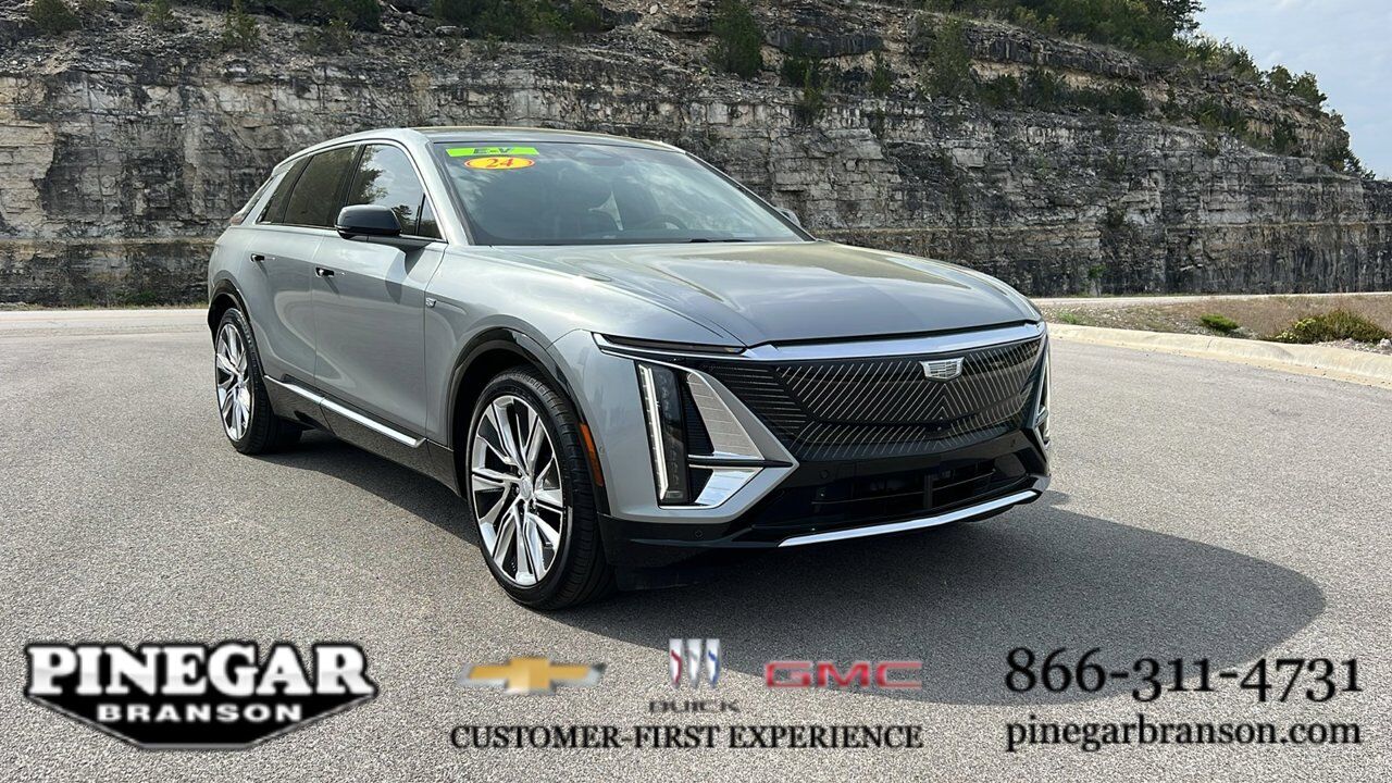 2024 CADILLAC Lyriq