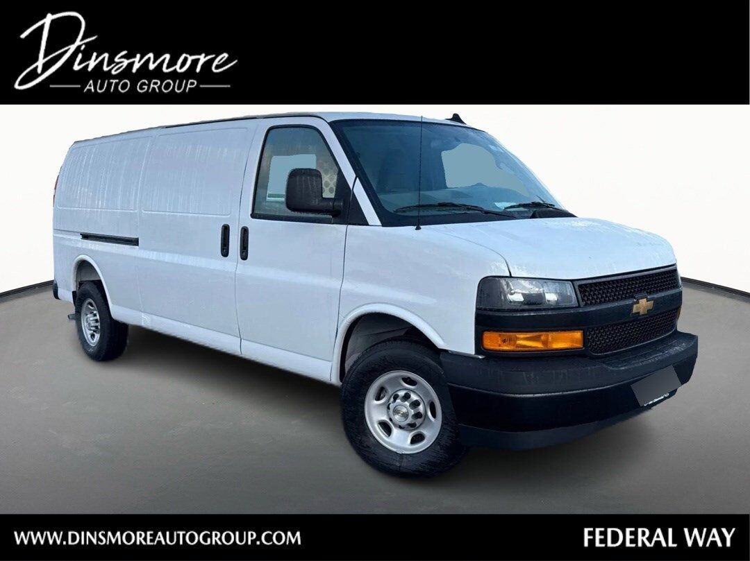 2025 CHEVROLET Express