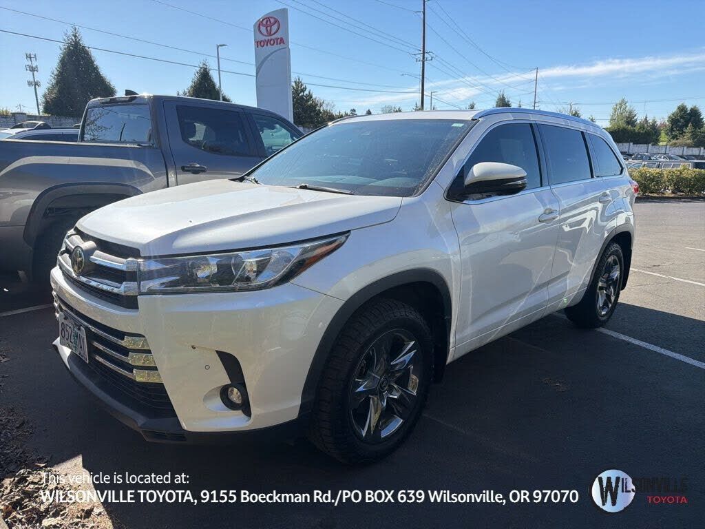 2019 TOYOTA Highlander