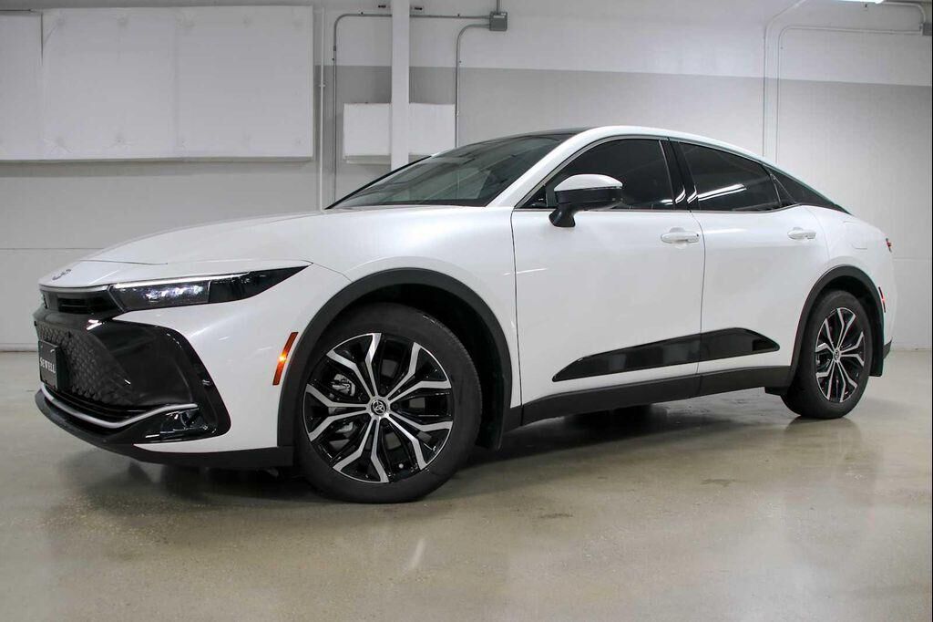 2023 TOYOTA CROWN