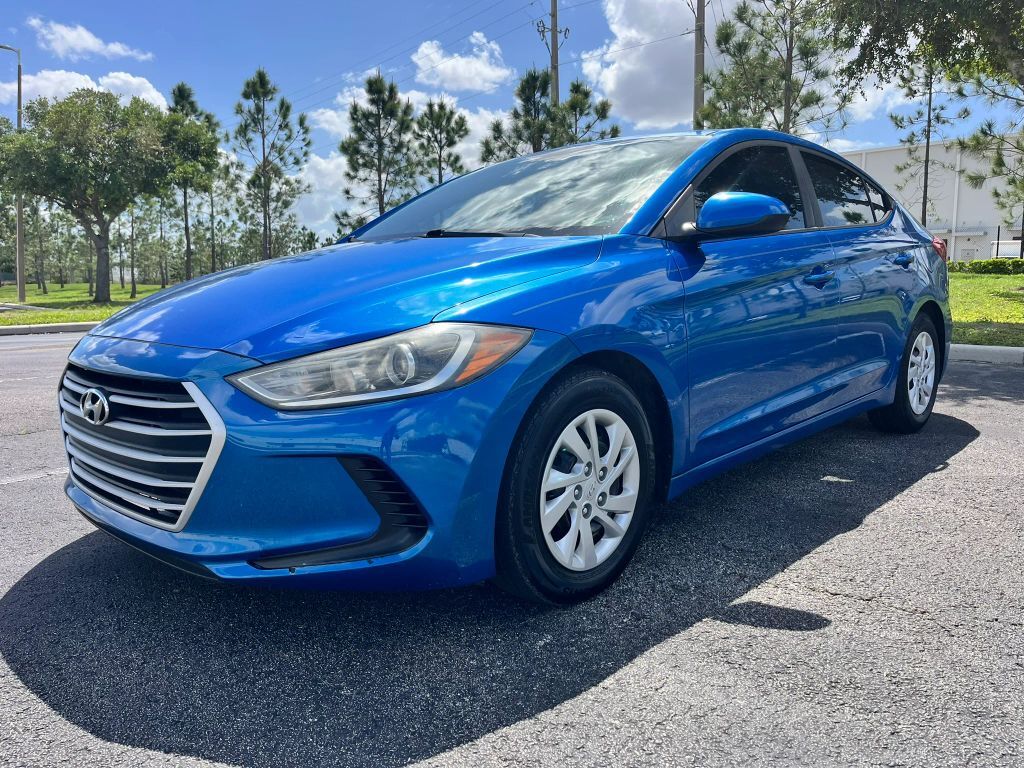 2017 HYUNDAI Elantra