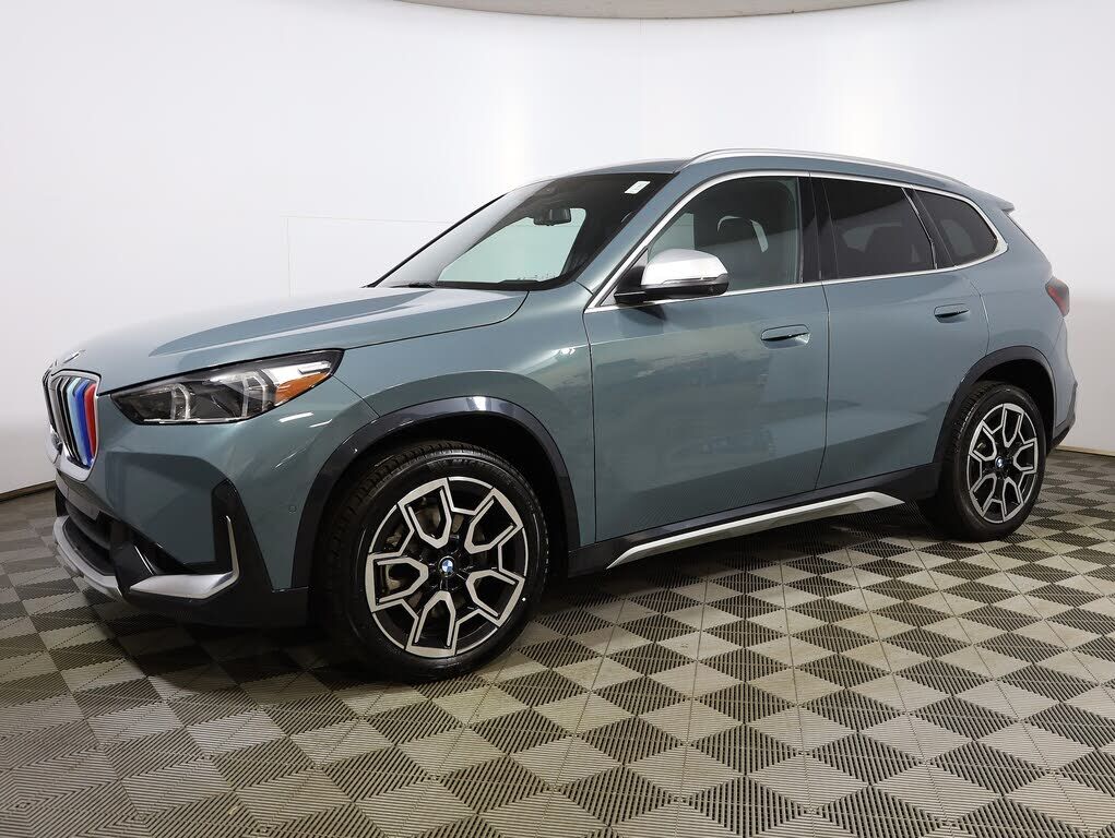 2024 BMW X1
