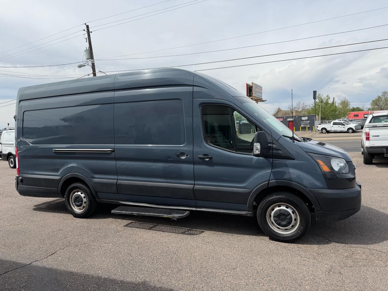 2019 FORD Transit