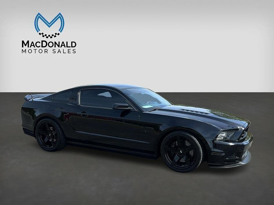 2013 FORD Mustang