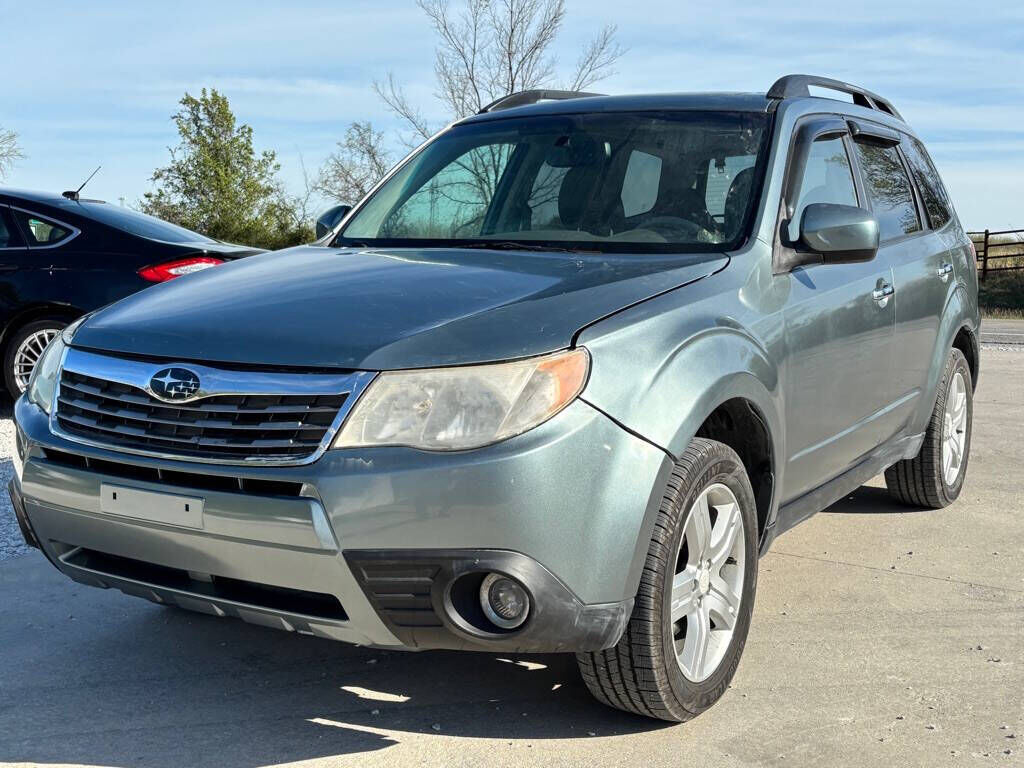 2010 SUBARU Forester