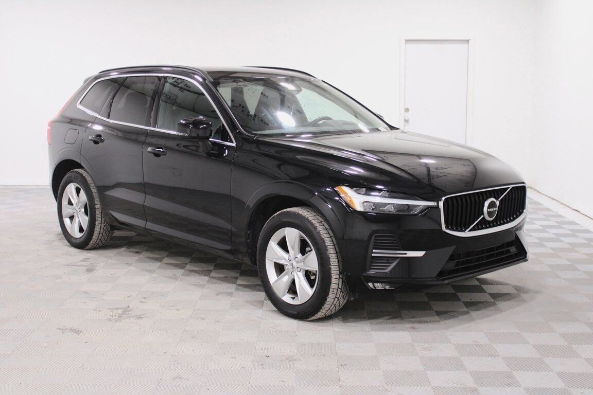 2022 VOLVO XC60