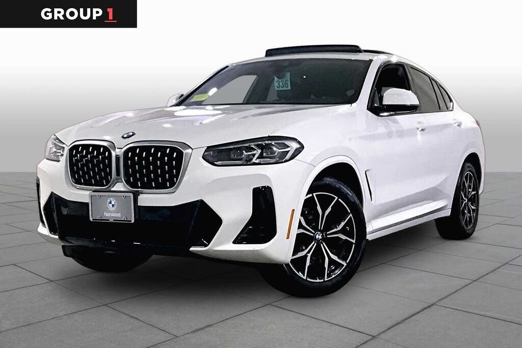 2022 BMW X4