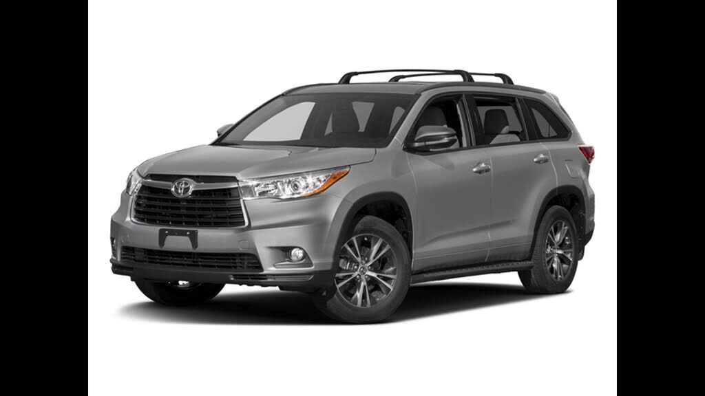 2016 TOYOTA Highlander