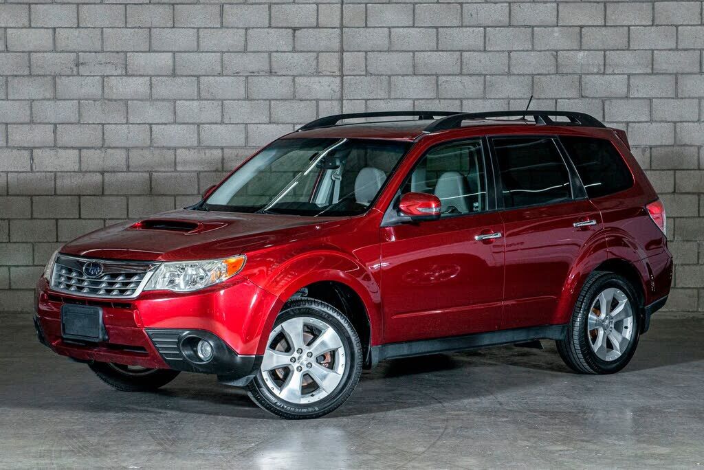 2013 SUBARU Forester