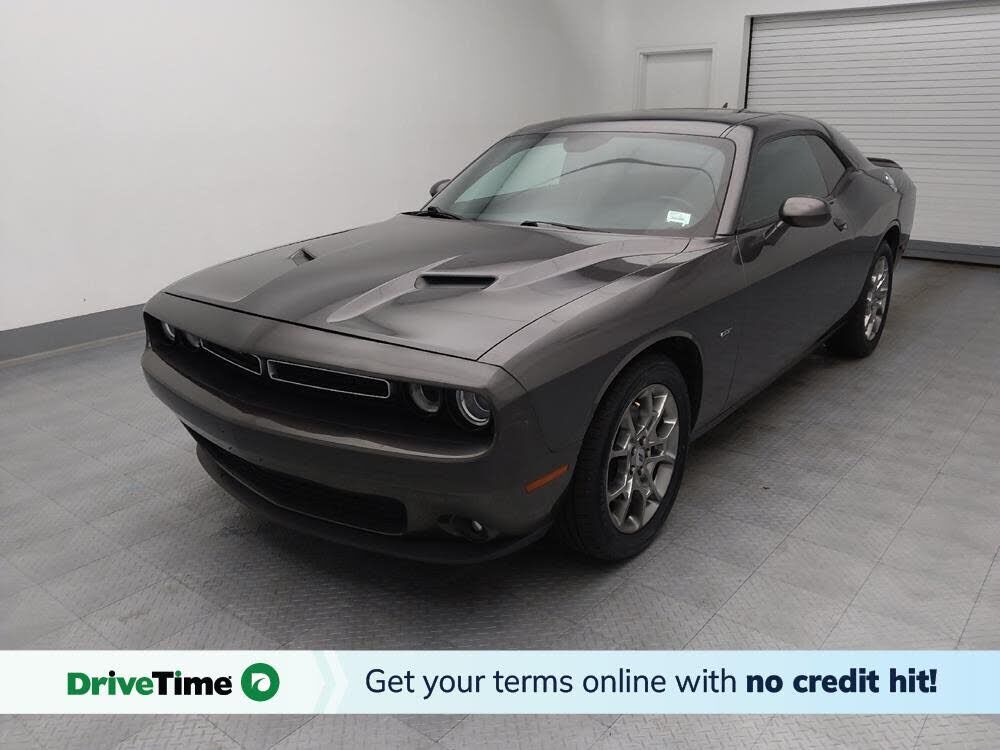 2017 DODGE Challenger