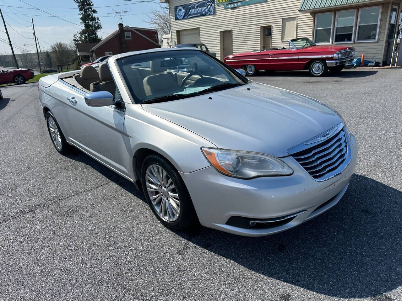 2012 CHRYSLER 200