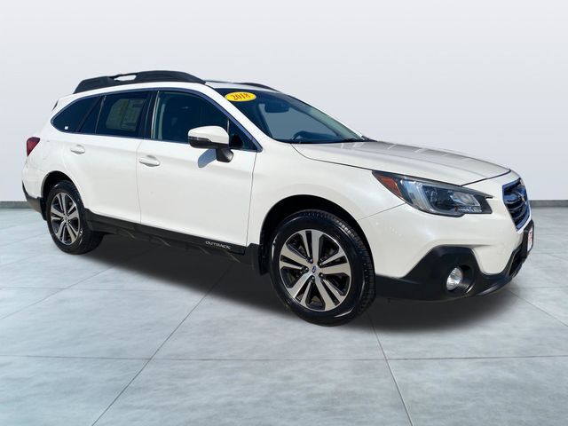 2018 SUBARU Outback