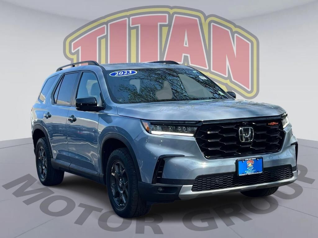 2023 HONDA Pilot