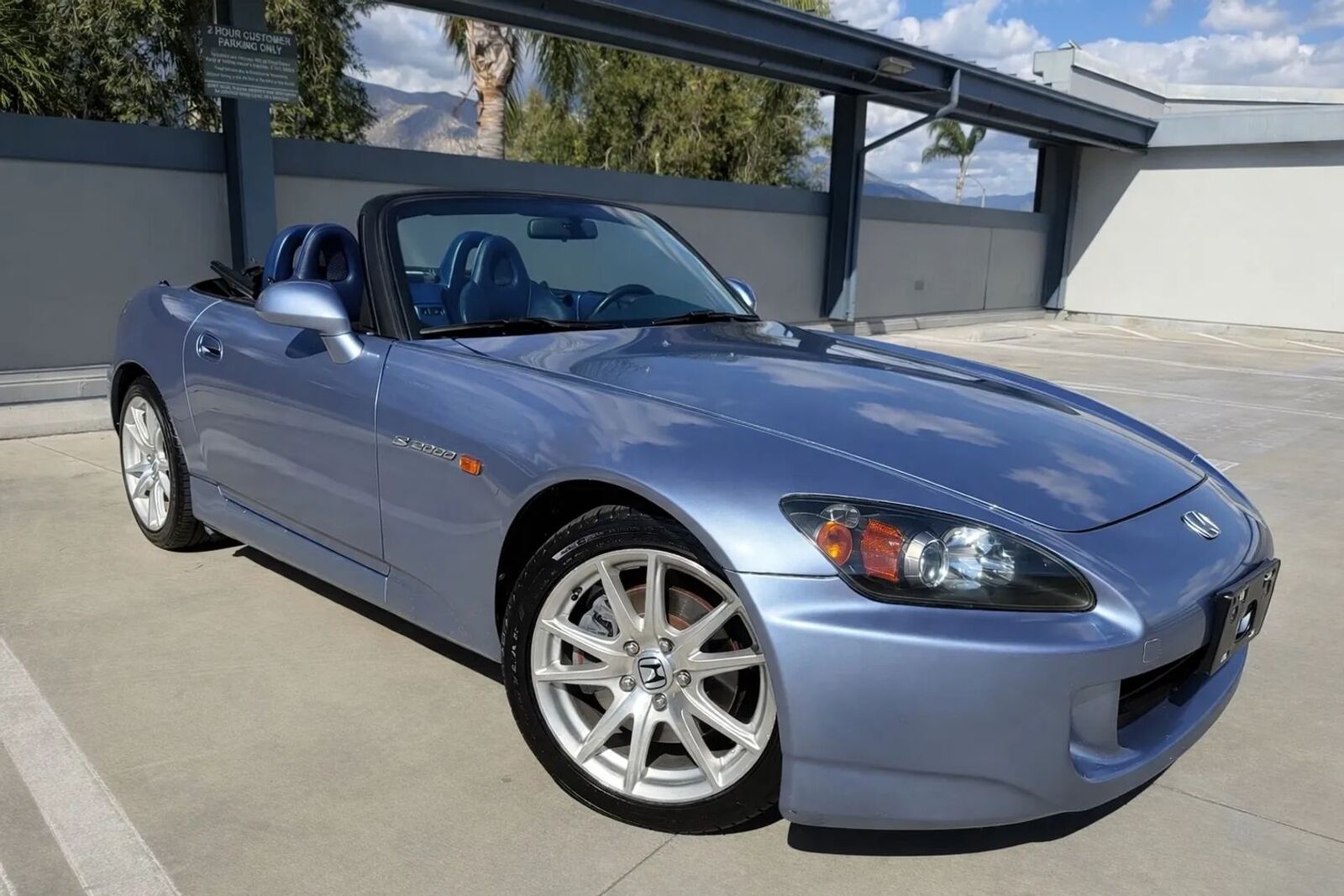 2005 HONDA S2000