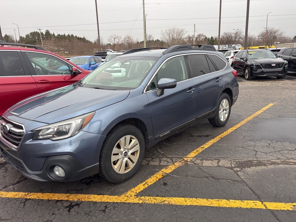 2018 SUBARU Outback