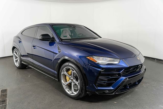 2019 LAMBORGHINI URUS