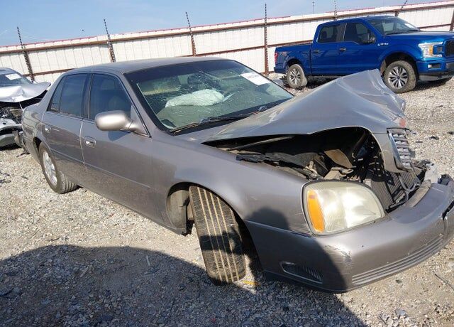 2004 CADILLAC Deville