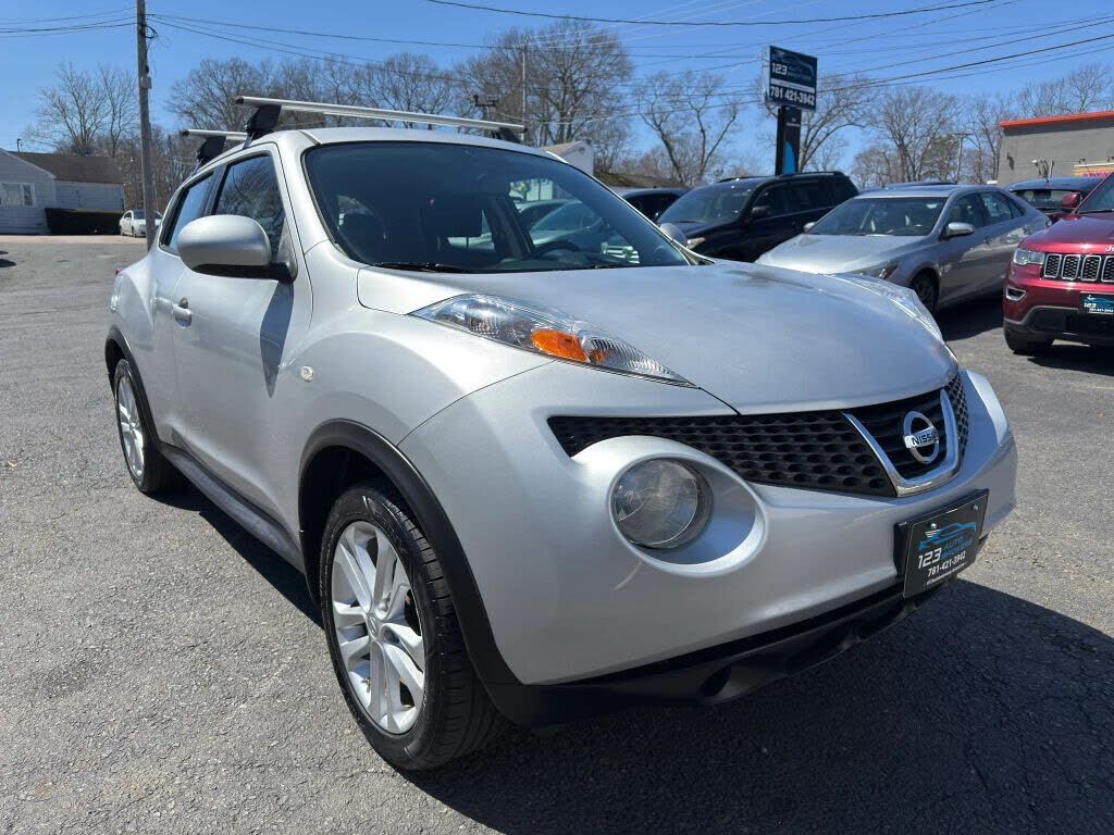 2014 NISSAN Juke