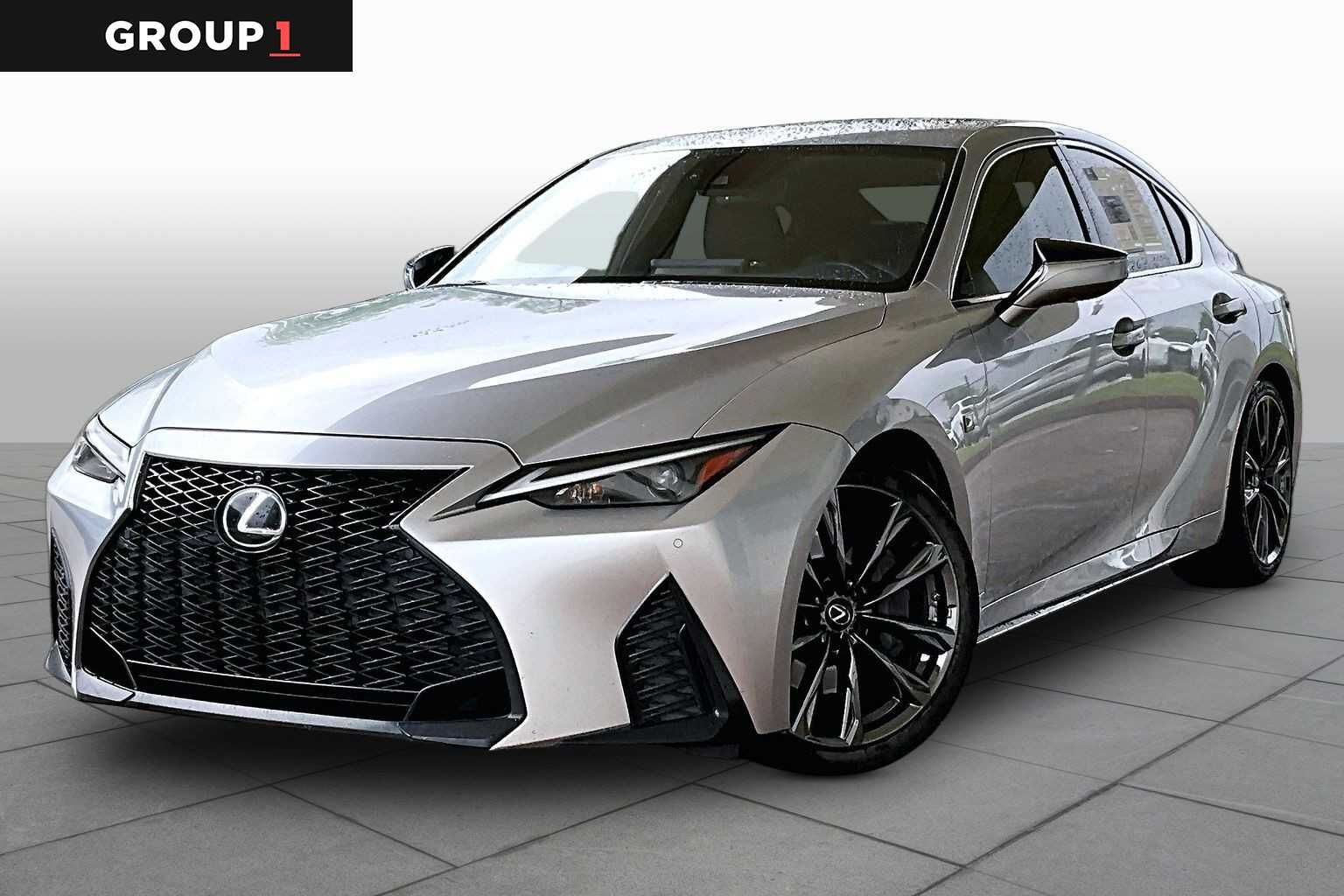 2021 LEXUS IS