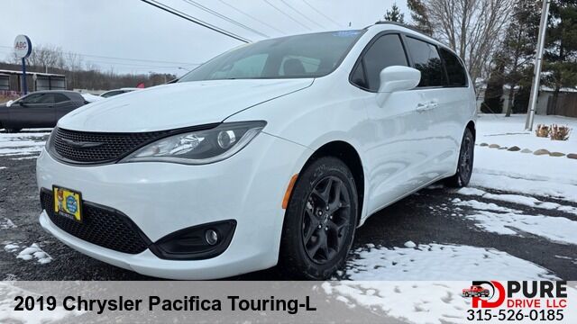 2019 CHRYSLER Pacifica