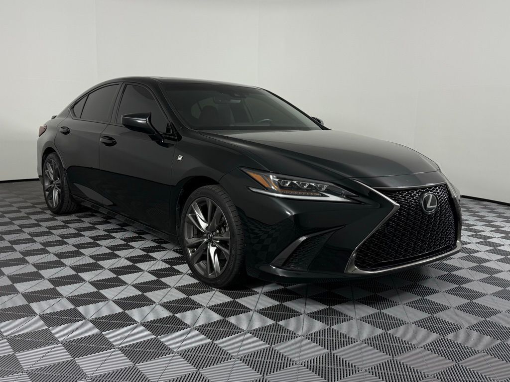 2019 LEXUS ES