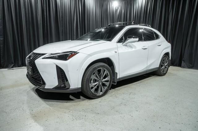 2023 LEXUS UX