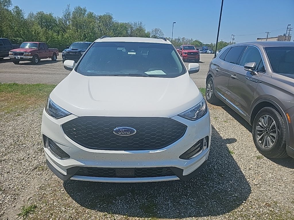 2020 FORD Edge