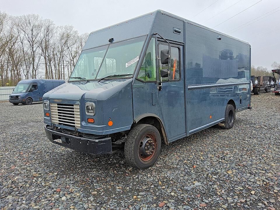 2021 FORD Commercial Chassis