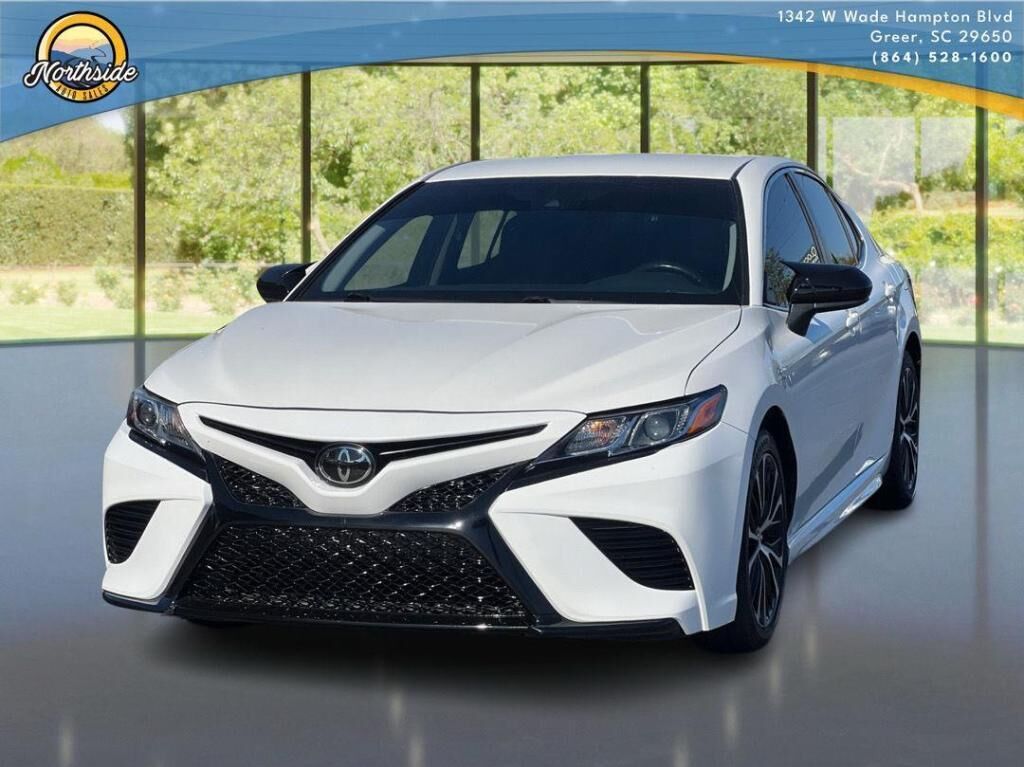 2018 TOYOTA Camry