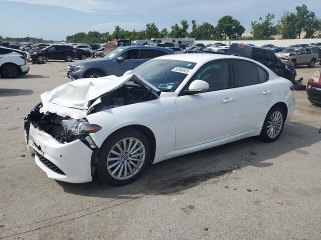 2022 ALFA ROMEO Giulia