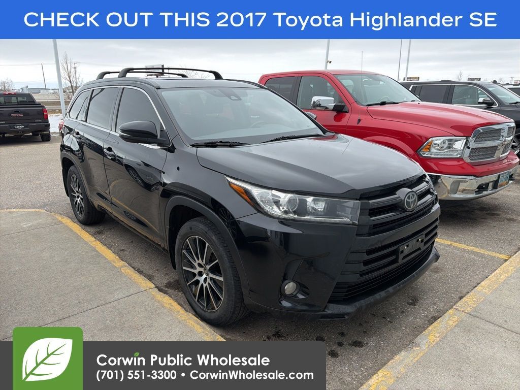 2017 TOYOTA Highlander